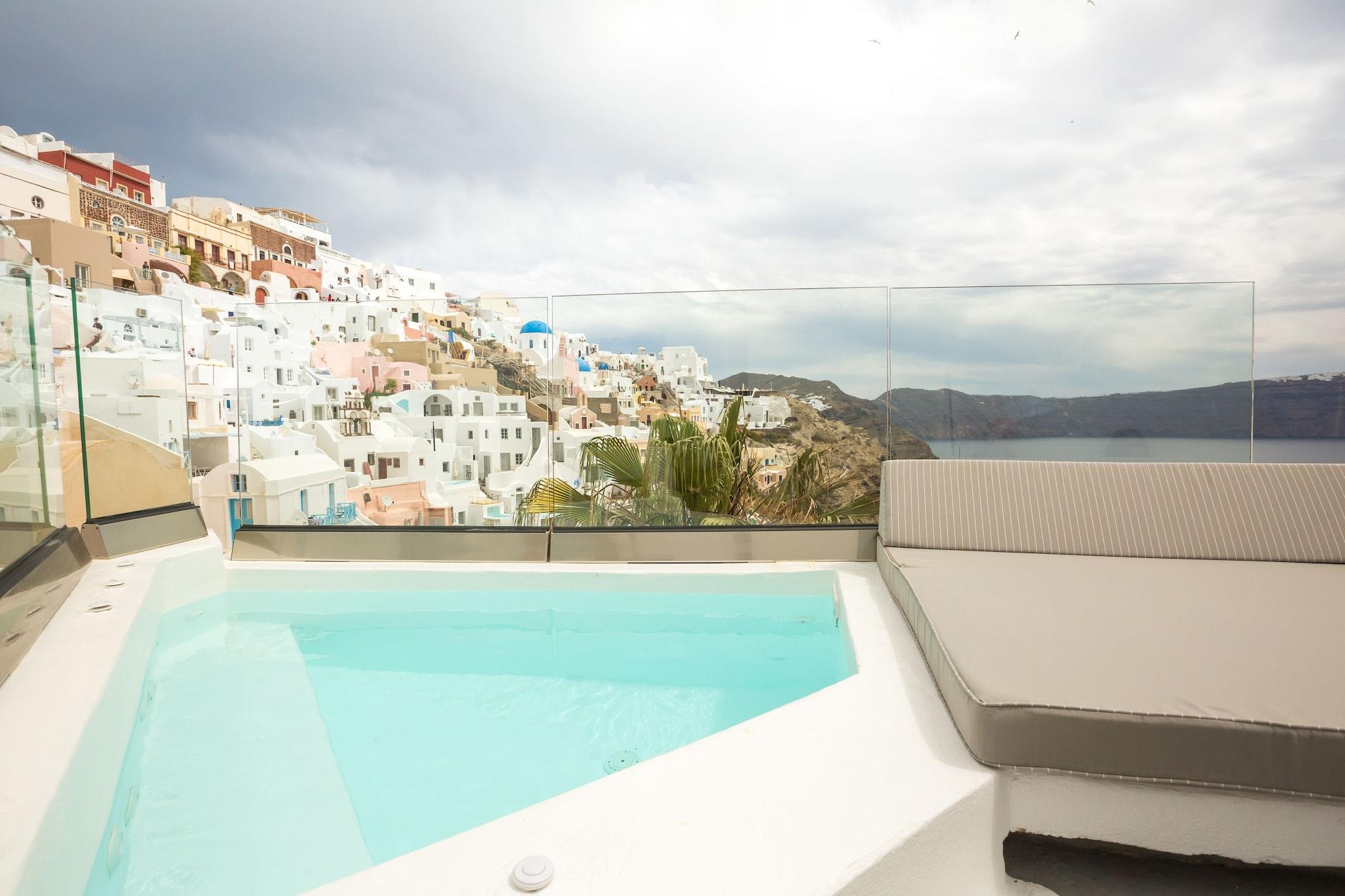 The Dream Santorini Hotel Oia  Exterior photo
